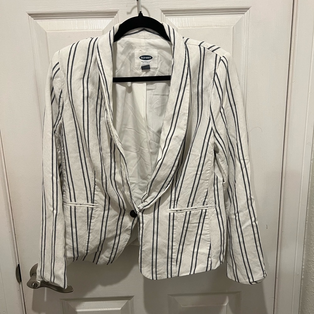 Old Navy Women's Blazer - Cream with Black Stripes